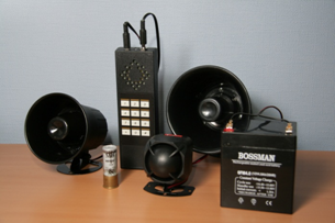 Манок на сменных картах памяти и динамики